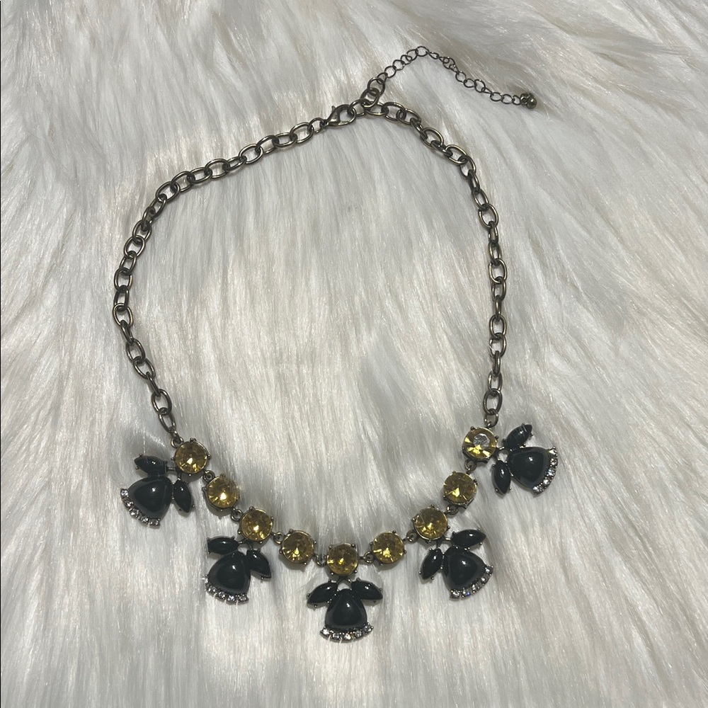 Chic Black and Gold Floral Necklace